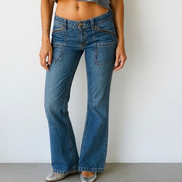 Y2K Tommy Jeans Low Rise Hip Huggers Boot Cut Jeans Boho Chic 90s Minimalist - Picture 1 of 9
